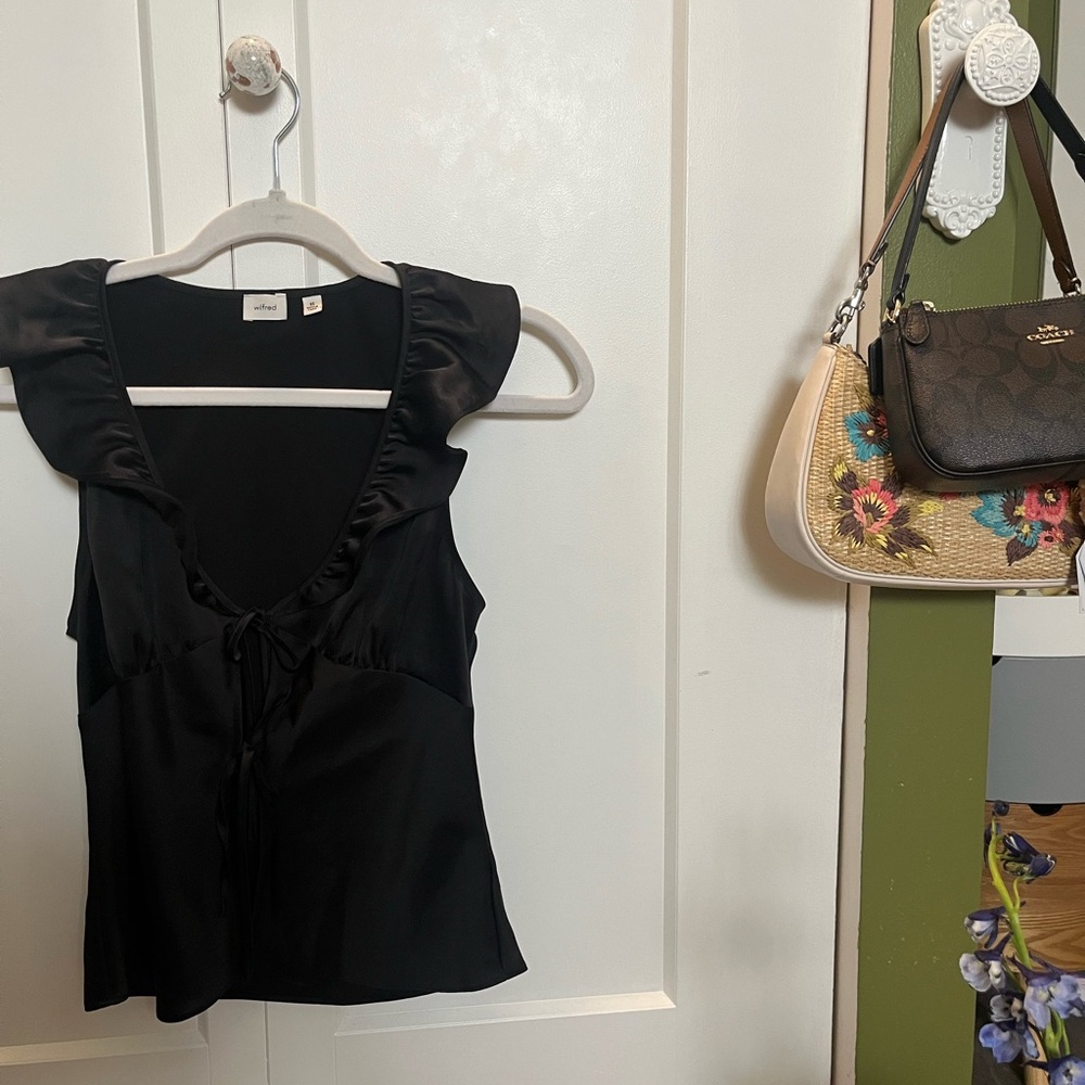 Wilfred Tonka Satin Blouse
